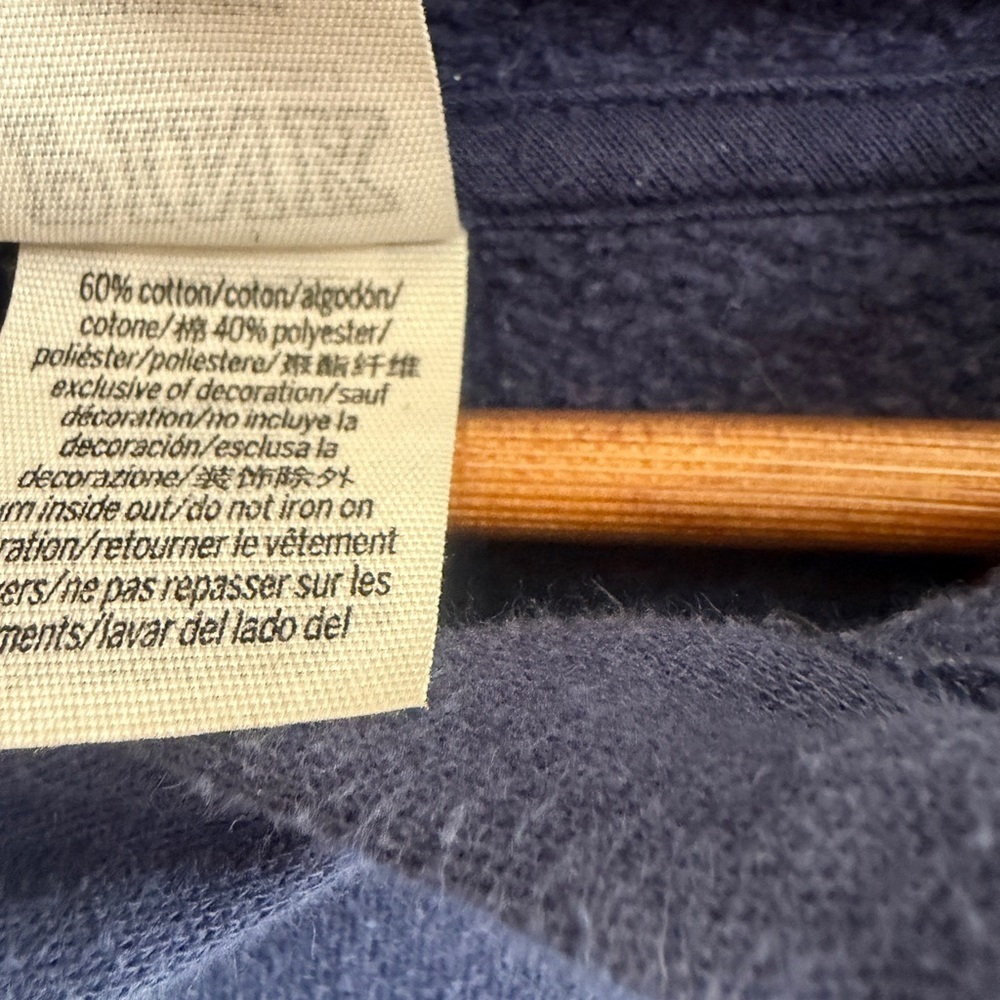 Great condition L PINK Victoria's Secret Navy Cropped Hoodie with Green Logo. - Picture 7 of 10